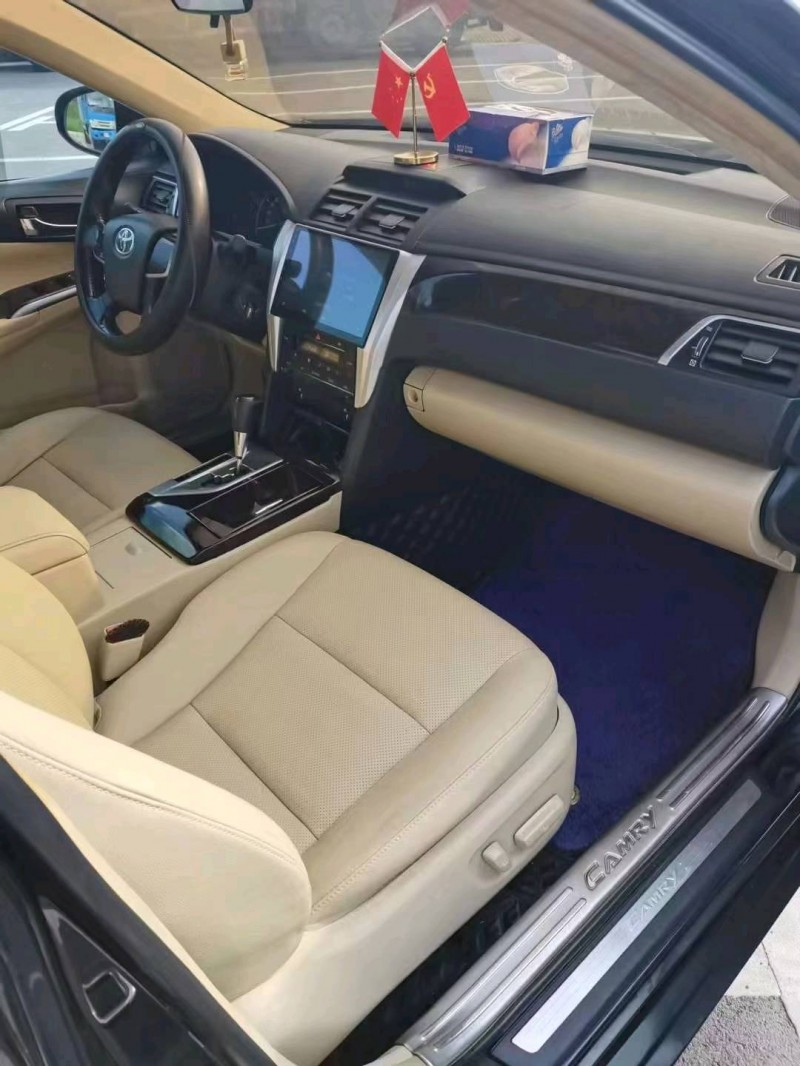 淮南16年丰田凯美瑞7