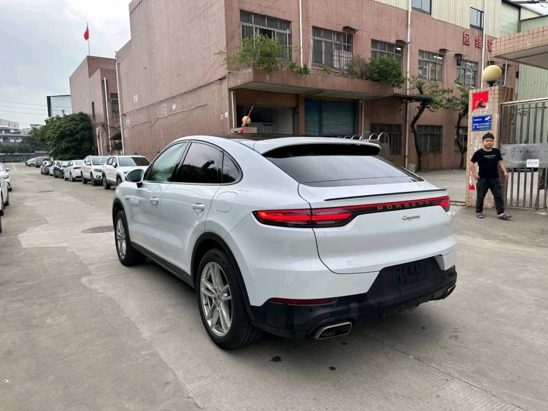 东莞20年保时捷卡宴8
