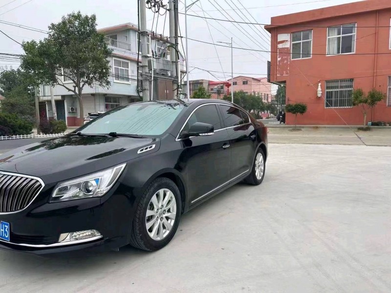 东营15年别克君越2