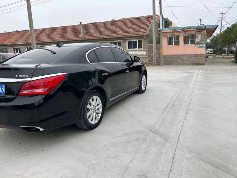 东营15年别克君越7