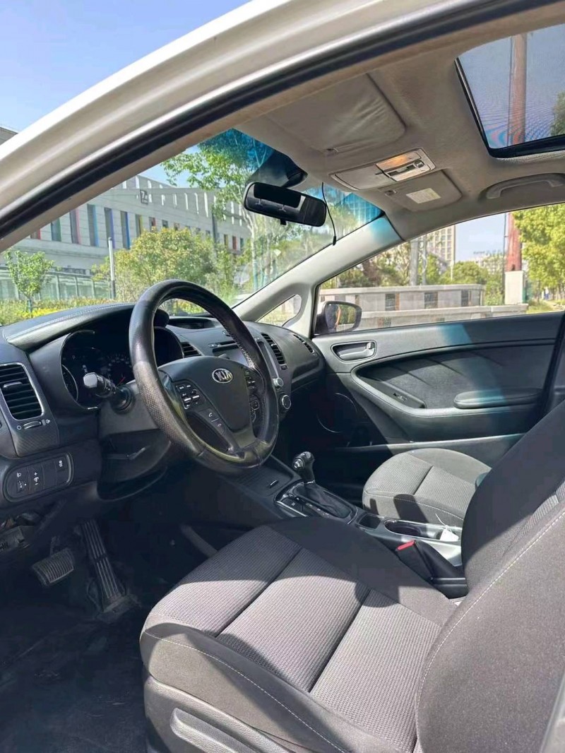 淮南16年起亚K37