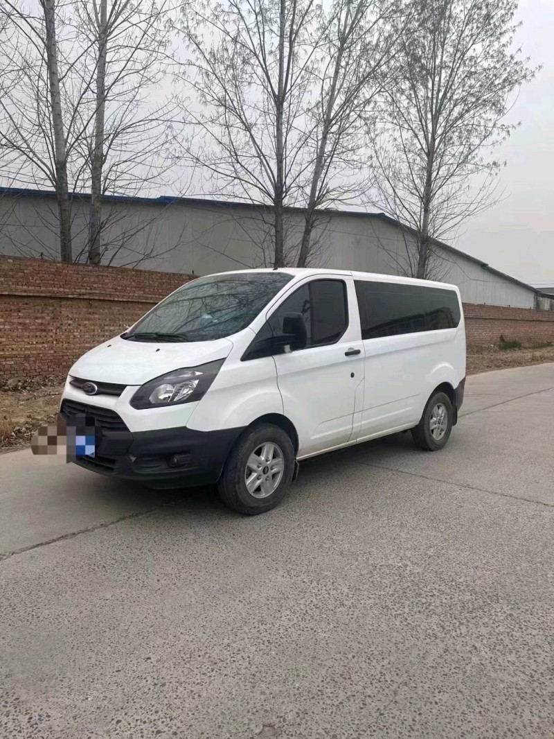 东营17年福特全顺3