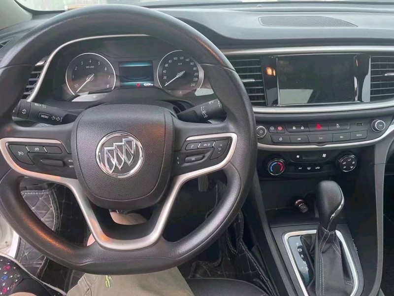 嘉兴21年别克英朗5