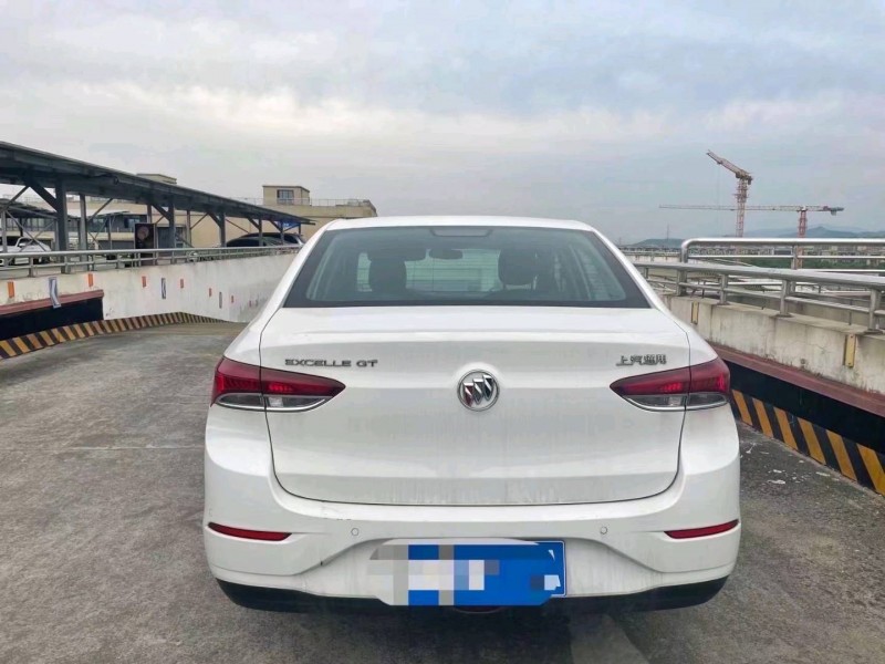 嘉兴21年别克英朗9