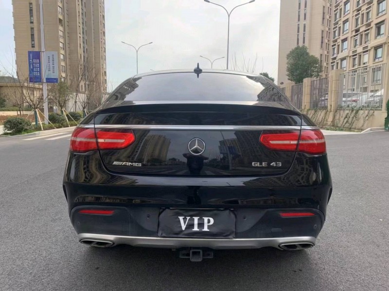 苏州17年奔驰AMG9
