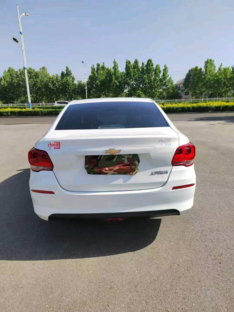 潍坊17年雪佛兰科沃兹9