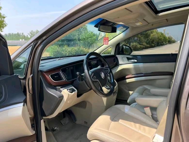 盐城19年别克GL86