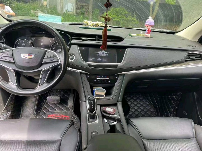 嘉兴19年凯迪拉克XT58