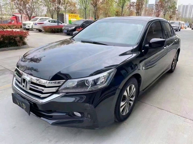 济南14年本田雅阁3