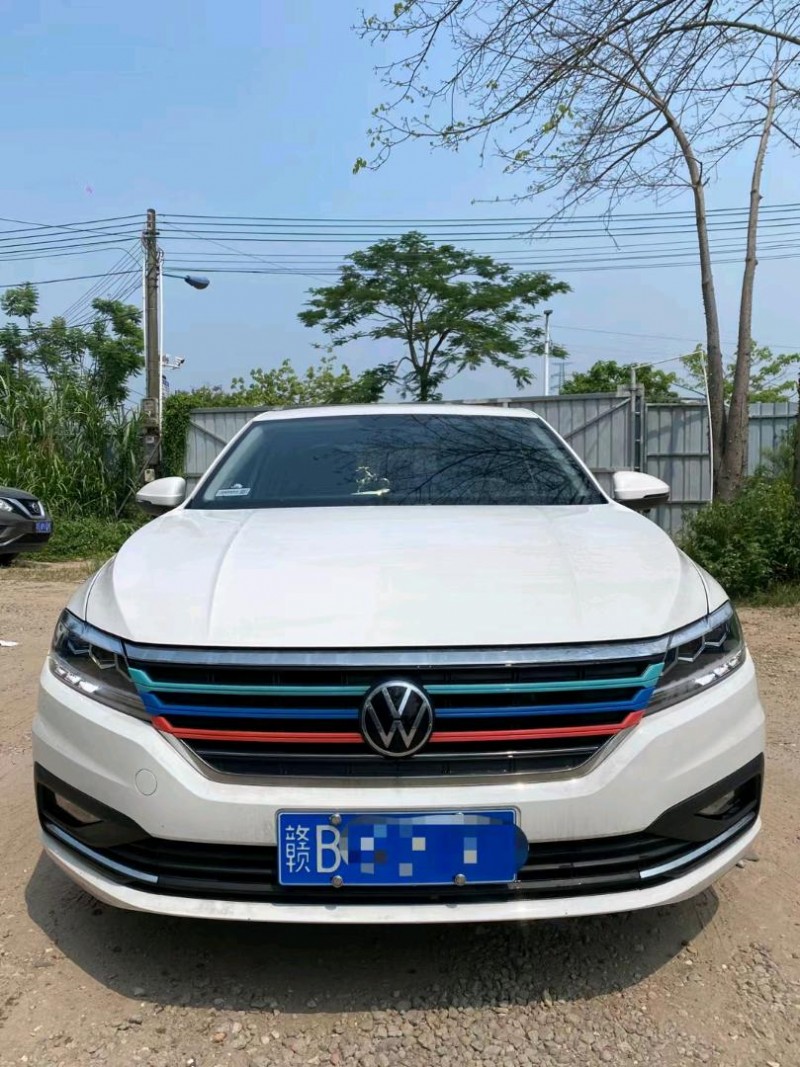 广州22年大众朗逸1