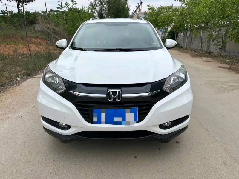 保定16年本田缤智1