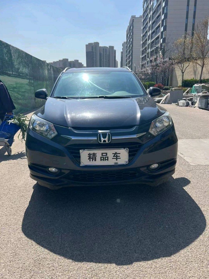 济南15年本田缤智1