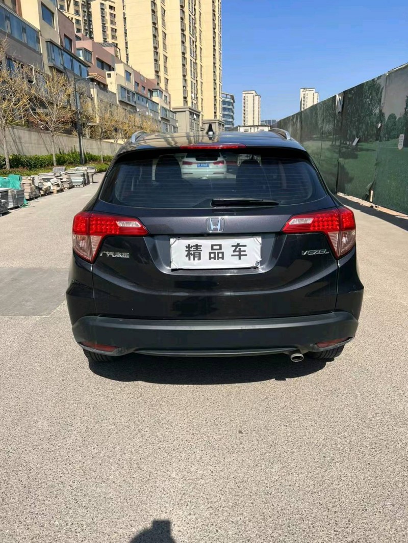 济南15年本田缤智8