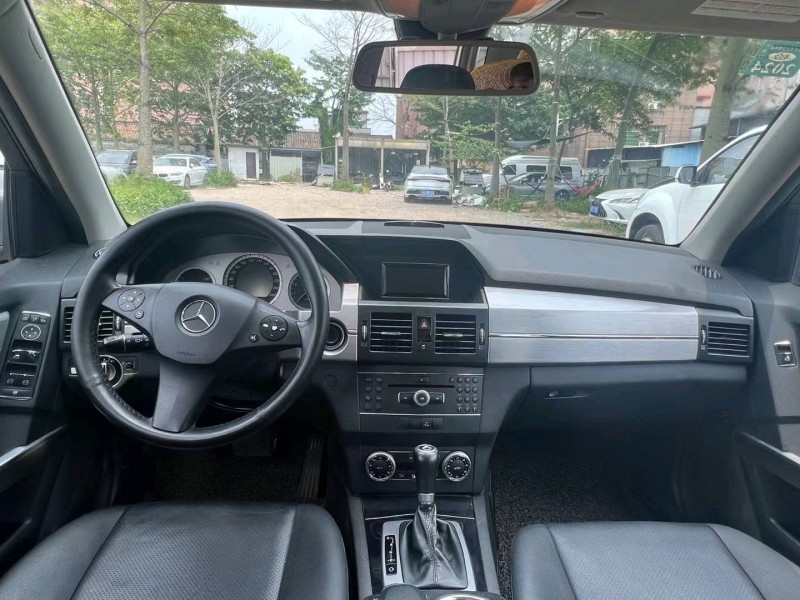 广州11年奔驰GLK5