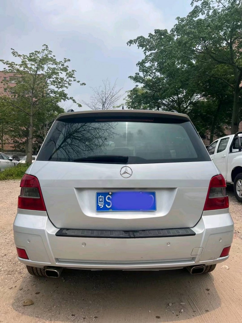 广州11年奔驰GLK9