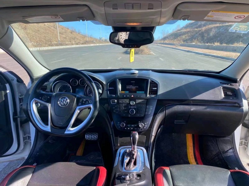 济南13年别克君威GS6