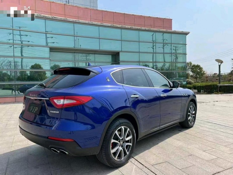 盐城18年玛莎拉蒂Levante8