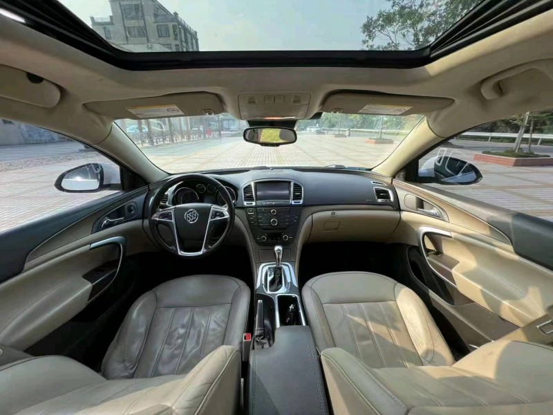 珠海12年别克君威7