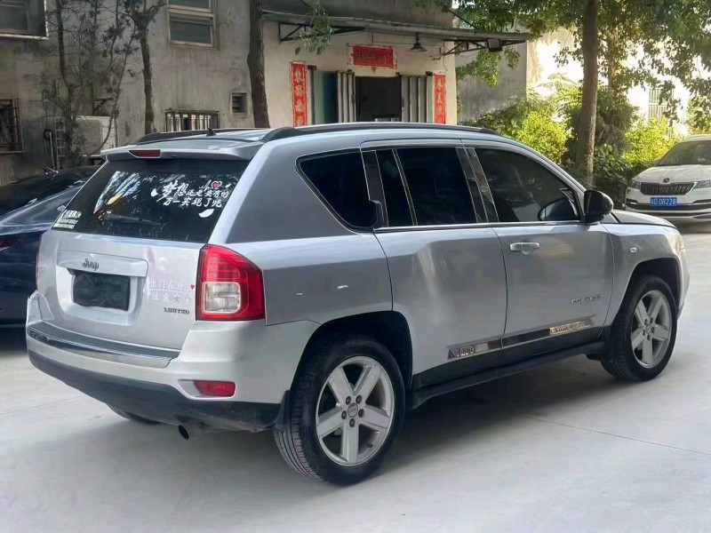 深圳12年Jeep指南者6