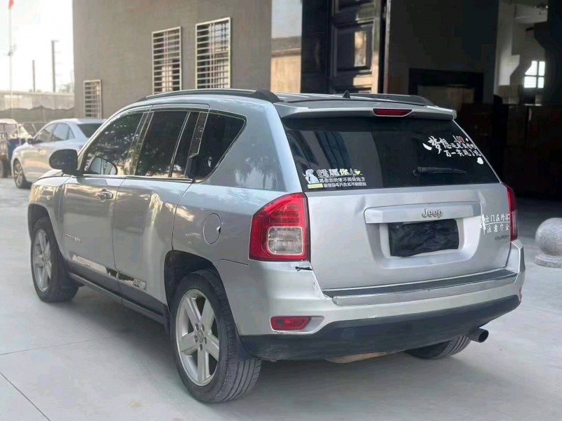 深圳12年Jeep指南者8