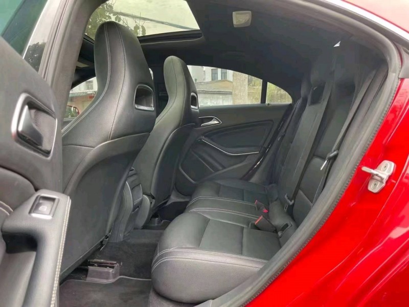 珠海16年奔驰CLA7