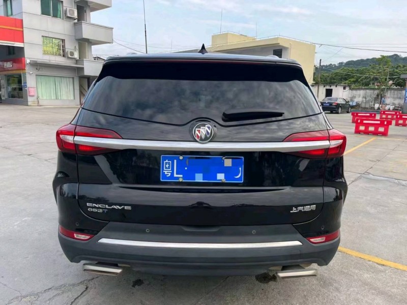 珠海22年别克昂科旗6