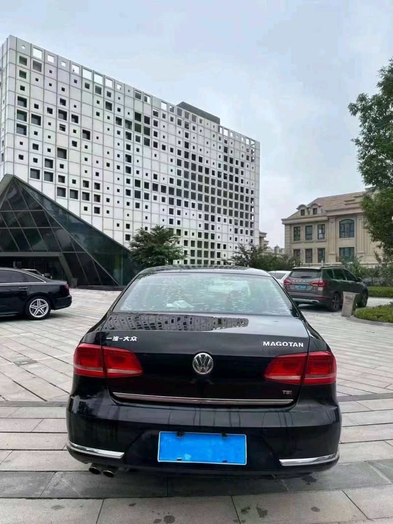 枣庄16年大众迈腾4