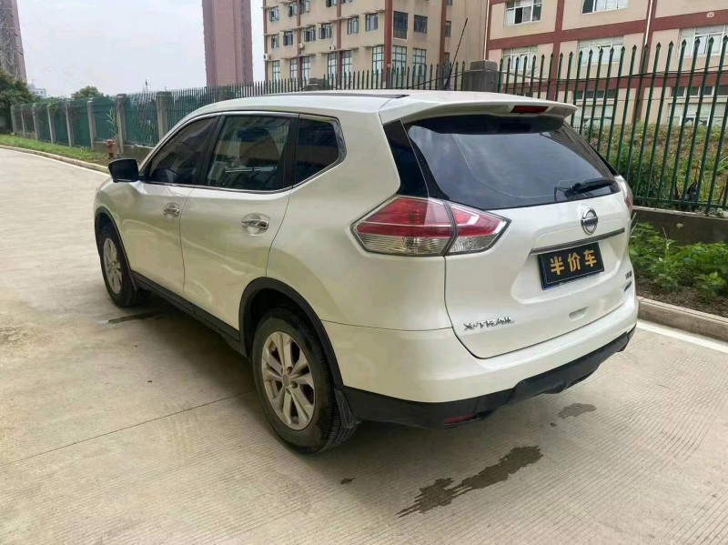 宜昌15年日产奇骏8