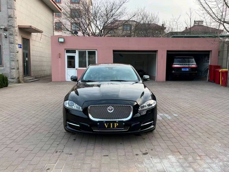 东营16年捷豹XJL1