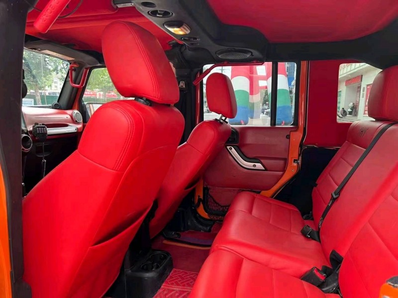 枣庄12年Jeep牧马人6