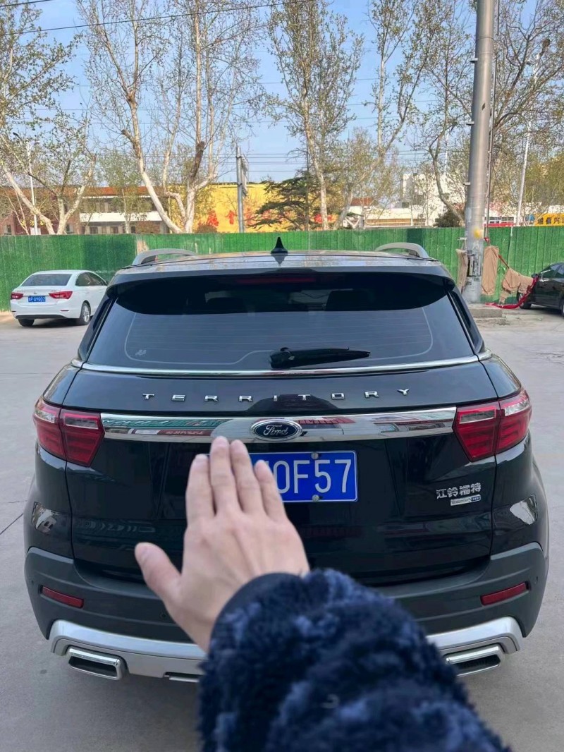 淄博20年福特领界9