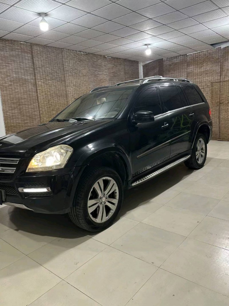 青岛11年奔驰GL3