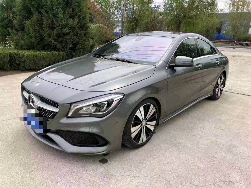 枣庄17年奔驰CLA3