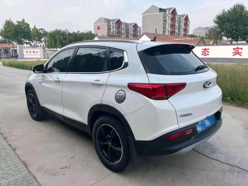 东营16年奇瑞瑞虎76
