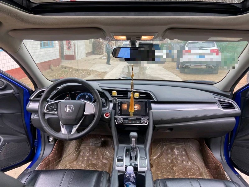 潍坊16年本田思域4