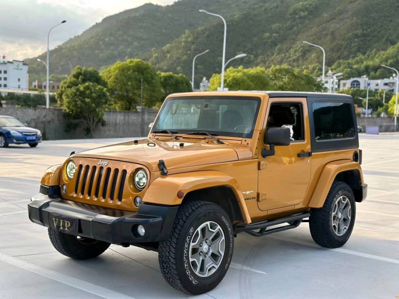 嘉兴15年Jeep牧马人3