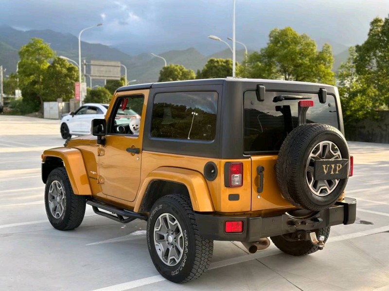 嘉兴15年Jeep牧马人7