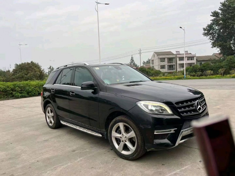 宜昌13年奔驰ML6