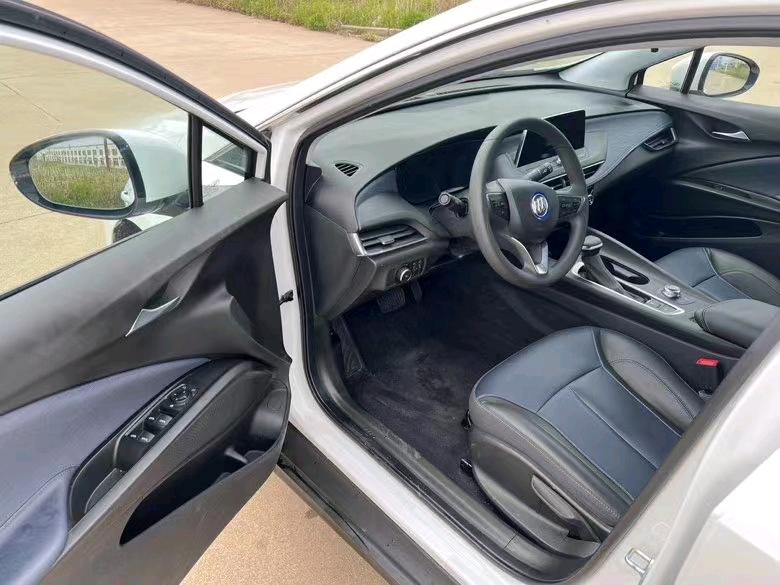 盐城22年别克微蓝4