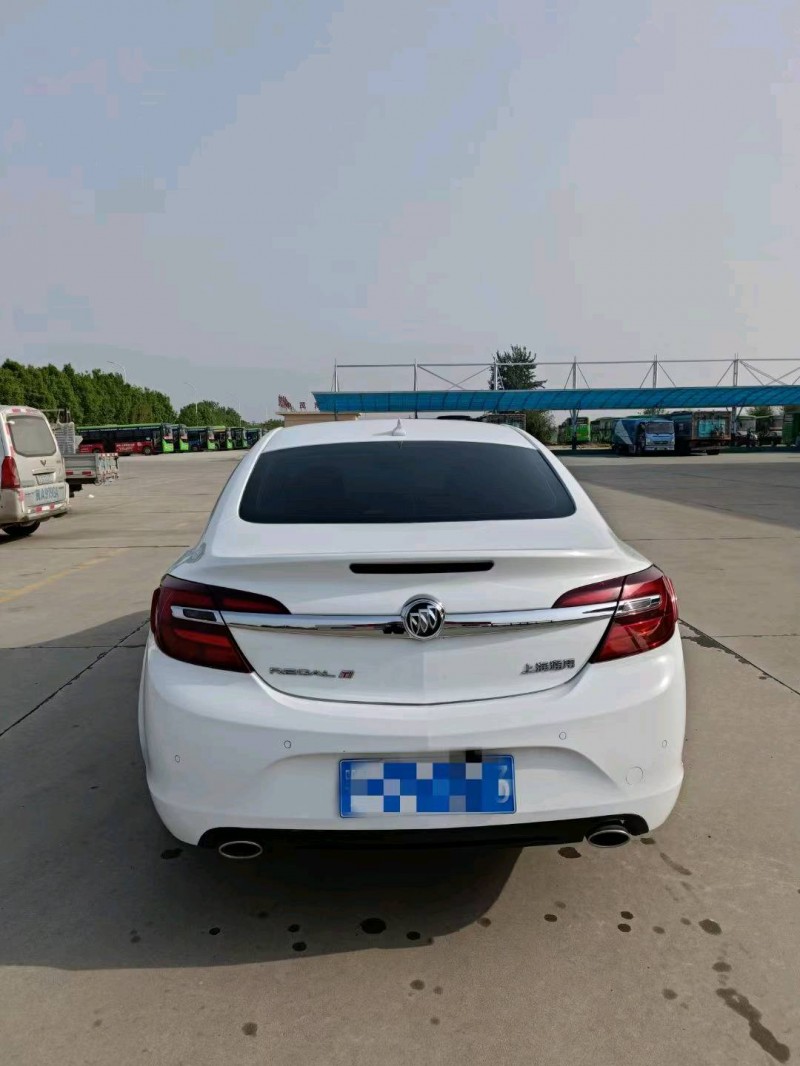 邢台15年别克君威9