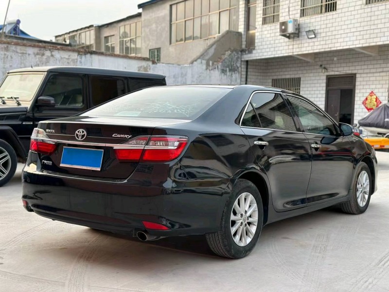 济宁16年丰田凯美瑞7