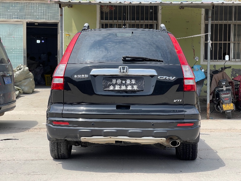 青岛10年本田CRV5