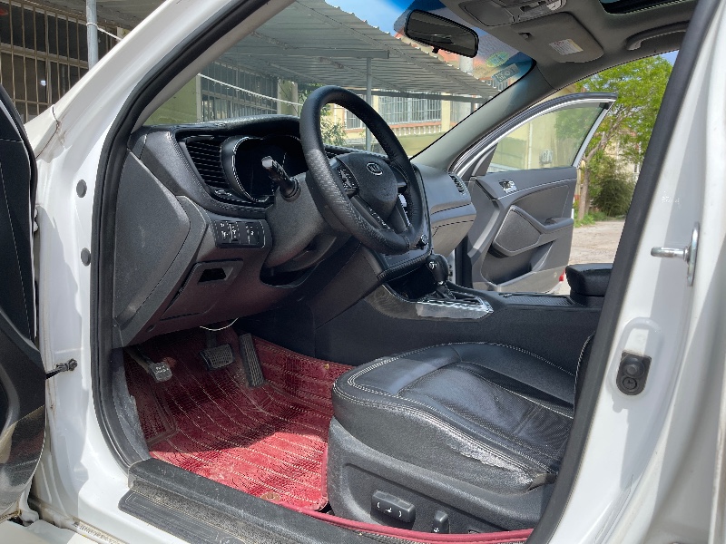 青岛12年起亚K56