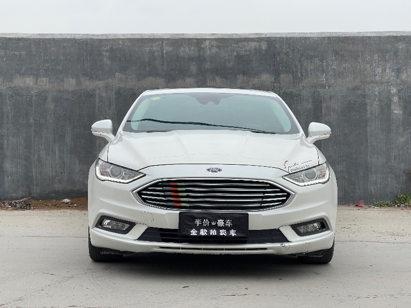青岛17年福特蒙迪欧1