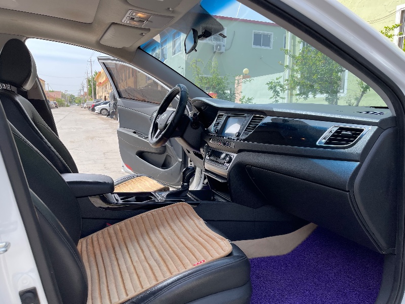 青岛15年现代名图7