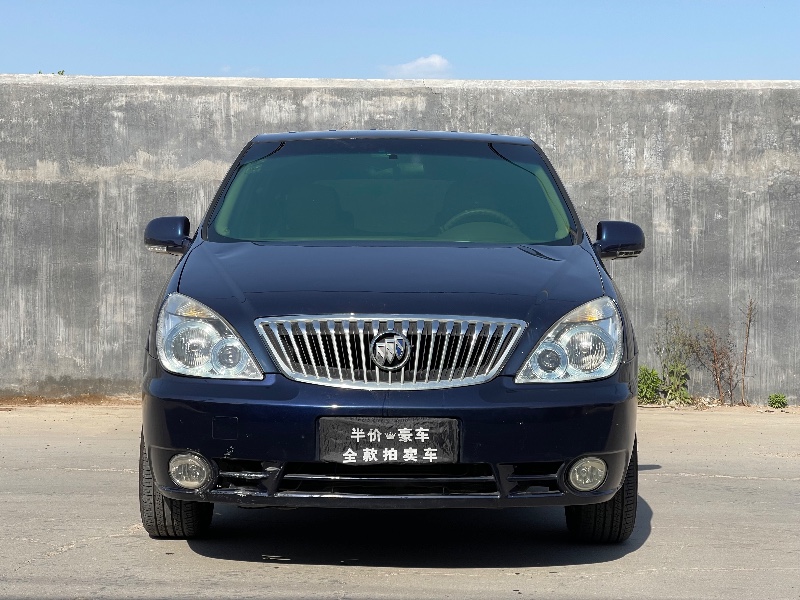 青岛13年别克GL81