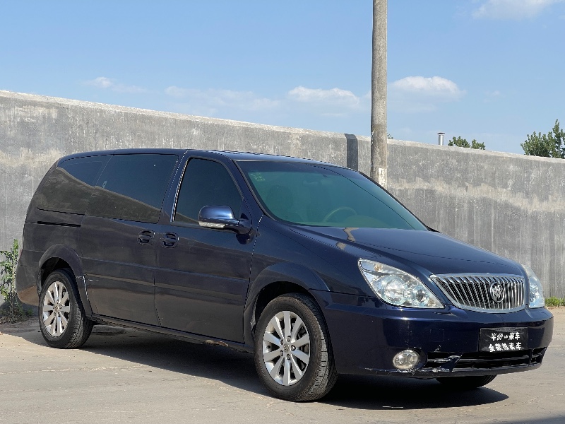 青岛13年别克GL83