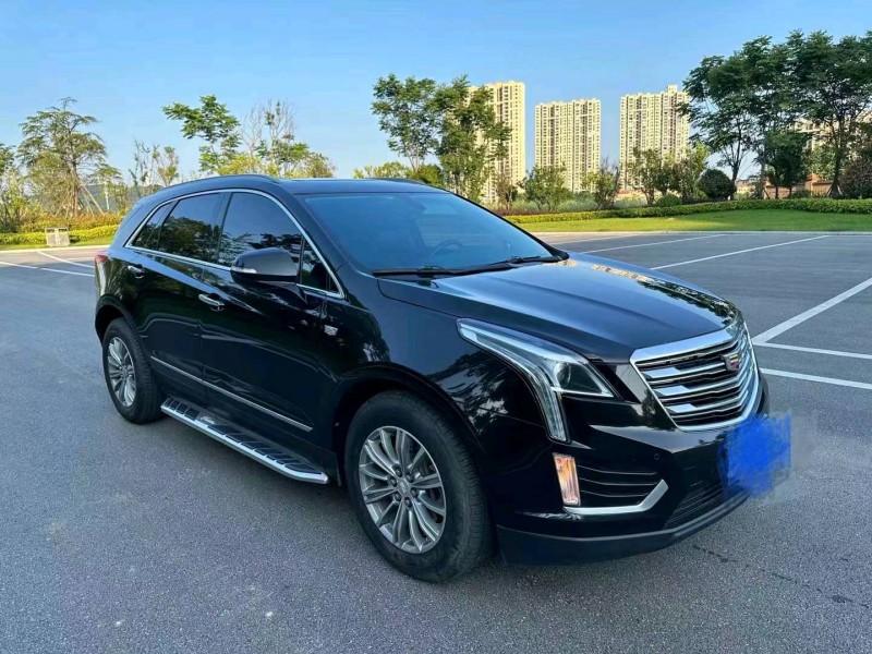 苏州17年凯迪拉克XT52
