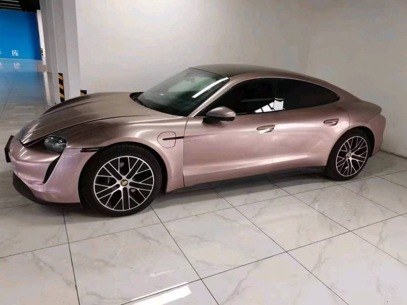 宜昌22年保时捷Taycan5