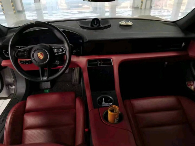 宜昌22年保时捷Taycan7